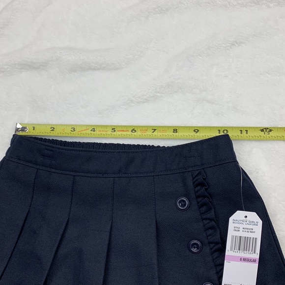 Nautica Little Girls Pleated Scooter Shorts Size 6 - Picture 3 of 7